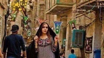 كان فيما يحكي قديما أن رجلا غريباً وجوده امراه جميله قصه كامله