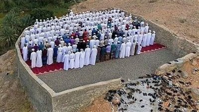 اربع ملوك ملكوا الارض