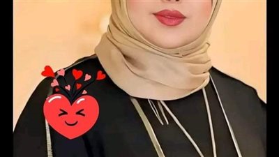 مديرة مدرسة في العراق 