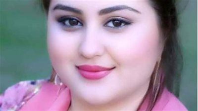 امرأة تحب زوجها 