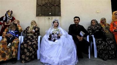 تزوج شاب ابنة خالته 