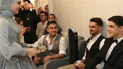 واحد من صحابي راح يخطب