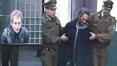 الصورة لعامل كان يعمل في مصنع لتجميد الاسماك
