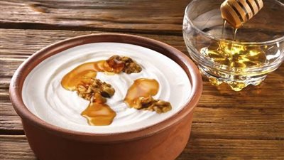 علاج الارتجاع باستخدام الزبادي 9طرق ستريحك جدا