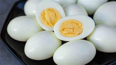 ماذا يحدث للجسم عند تناول البيض يومياً؟