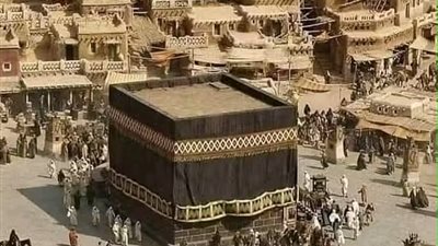 خرج النبي ﷺ ليلًا من عند 