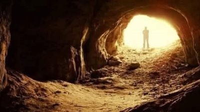 كم المدة التي قضاها اهل الكهف خارج الكهف بعد اكتشاف امرهم ؟ 